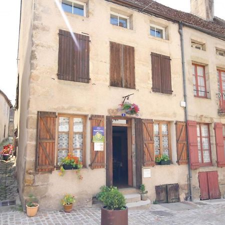 Au Coeur Du Chat Perche Arnay-le-Duc Bagian luar foto